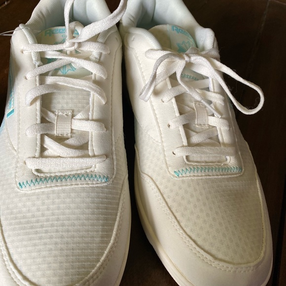 REEBOK SZ 10 Classic Club Teal Athletic Sneaker … - Picture 4 of 7
